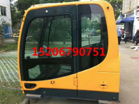 点击查看详细信息<br>标题：现代R210-9/VS/现代-9/VS系列驾驶室总成 带内饰  阅读次数：2056