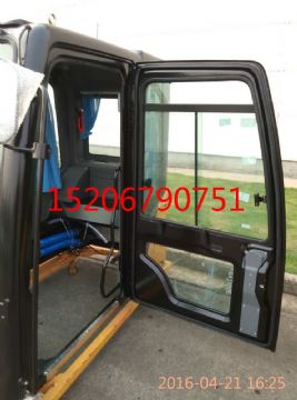点击查看详细信息<br>标题：三一SY215-9/SY-9型挖掘机驾驶室总成 带内饰线束 阅读次数：3602